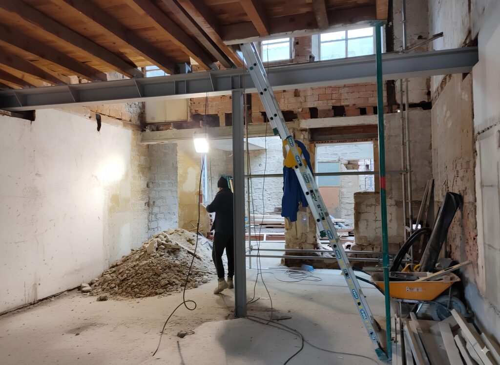 MACU RAIZ MADERA REHABITAR MEMORIA TRADICIÓN CUBIERTA INTERIOR_01